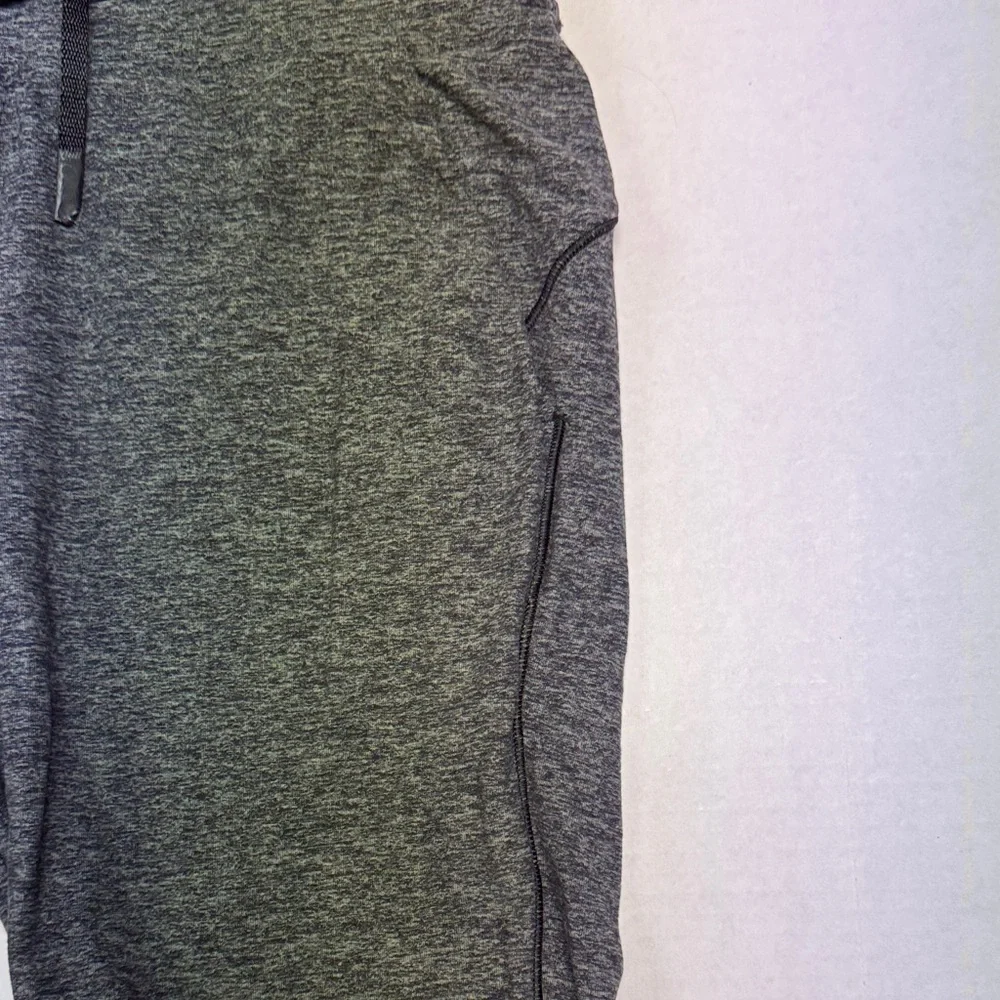 Lululemon Athletica Jogger Sweatpants Women’s Heather Gray Size 6 - Picture 3 of 4